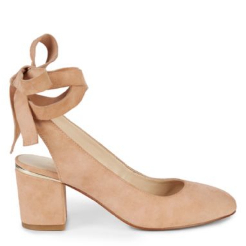Nine West Tan Suede Lace up pumps